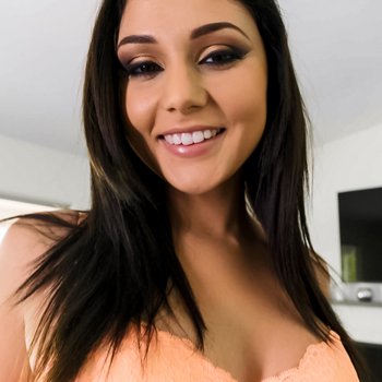 Ariana Marie